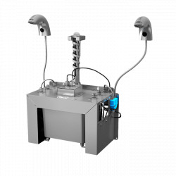 Sanela - Automatická nerezová stojánková baterie (2 ks) s centrálním dávkovačem mýdla a elektronikou ALS pro jednu vodu, nádržka na mýdlo 6 l, 230 V AC